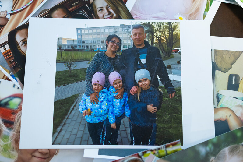 Слева — фотография Александра Подгорчука, справа — иллюстрация Ксюши Александровой / Midjourney.