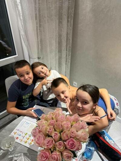 Валентина и её дети | Фото: Валентина