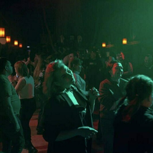 Олимпийки, кассеты, хиты «Руки вверх!» и «Кар-Мэн»: в Каупе устроят вечеринку в стиле 90-х - Новости Калининграда | Фото предоставлены организаторами