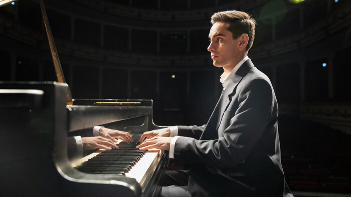 «Конечно, я бы хотел сыграть Рахманинову»: пианист Дмитрий Шишкин — о рутине, забытых композиторах и выступлениях на руинах - Новости Калининграда | Фото: Татьяна Мозжухина 