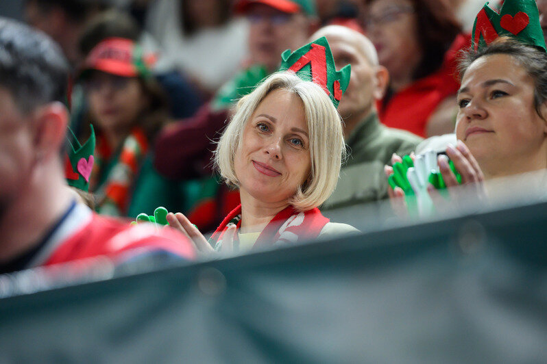 На глазах у Валуева: «Локомотив» одержал яркую победу над «Омичкой» (фоторепортаж) | Фото: Александр Мелехов