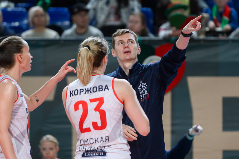 Моменты игры. | Фото: Александр Мелехов