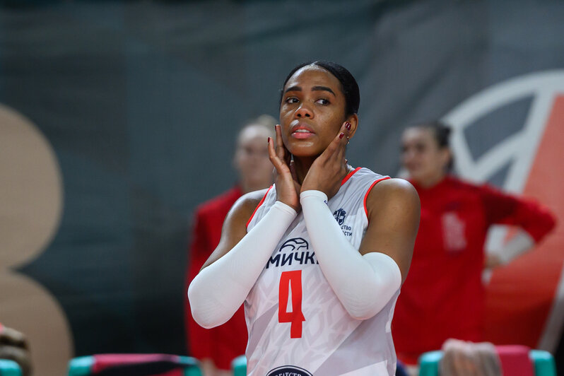 Моменты игры. | Фото: Александр Мелехов