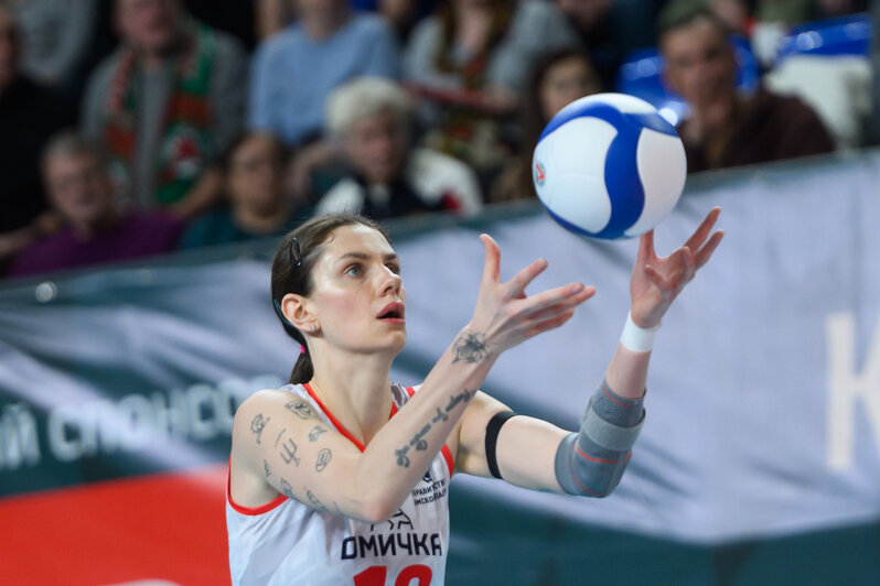 На глазах у Валуева: «Локомотив» одержал яркую победу над «Омичкой» (фоторепортаж) | Фото: Александр Мелехов