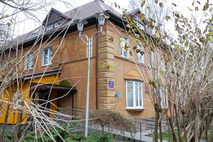Дом семьи находится в начале улицы Леонова в Калининграде. | Фото: Александр Подгорчук 