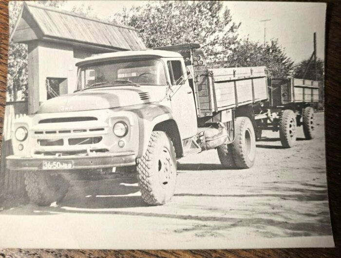 Часть войны Мирон Фёдоров прошёл шофёром, потом стал связистом. | Фото: архив героя публикации
