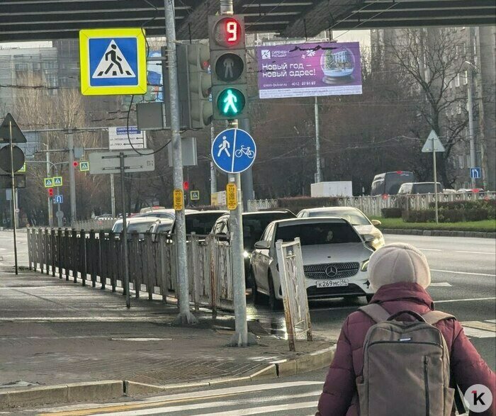 Возле Второй эстакады, где погибла женщина, пешеходы боятся переходить через дорогу (фото) - Новости Калининграда | Фото читателя