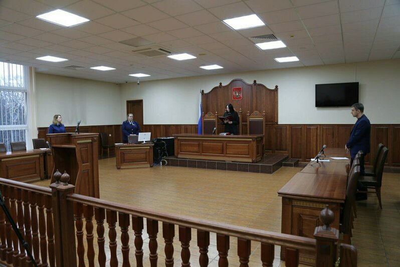 Судья зачитывает приговор  | Фото: Калининградский областной суд