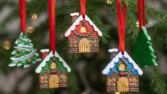 Приглашаем на новогодний мастер-класс по росписи ёлочных украшений в «Аистово» - Новости Калининграда