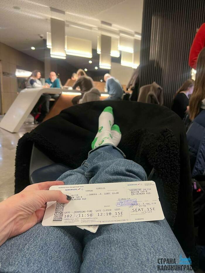 В «Шереметьево» люди ждут вылетов со вчерашнего дня. | Фото: читатель «СК»