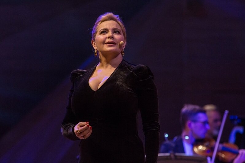 Ирина Пегова, Алексей Кравченко и Сергей Шнырёв покажут в Калининграде спектакль «В твой новый год...» - Новости Калининграда | Фото предоставлены организаторами