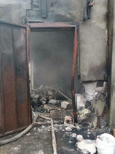 Эвакуировали баллон, спасли собаку, потушили пожар: в Голубево загорелся двухэтажный дом - Новости Калининграда | Фото: ГУ МЧС