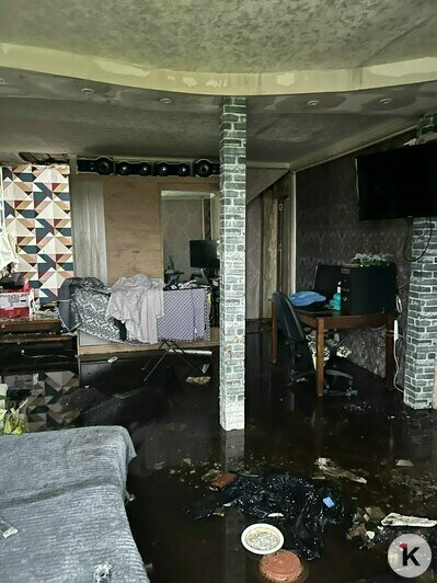 Что не сгорело, пострадало от воды | Фото: Яна Юртаева