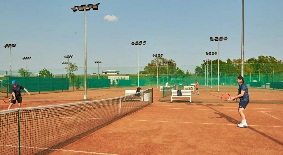 Играй в большой теннис круглый год в «Спорт Парке Фэмили Корт» - Новости Калининграда