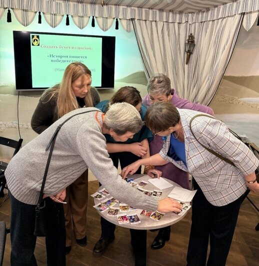 «Флористика — это язык общения XIX века»: в Советске музейный проект о цветах начался с костюмированного бала - Новости Калининграда | Фото: Музей Тильзитского мира