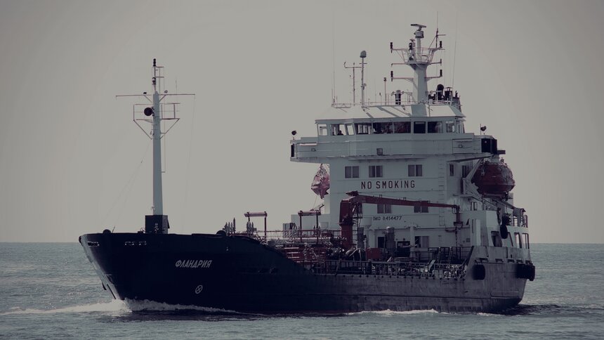 Морем надёжнее: как Калининград сохраняет поставки дизельного топлива при блокировках транзита через Литву - Новости Калининграда