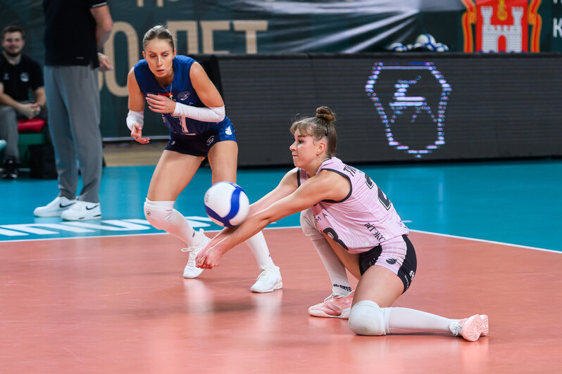 «Локомотив» одолел «Минчанку»: драматичная победа калининградской волейбольной команды (фото)
