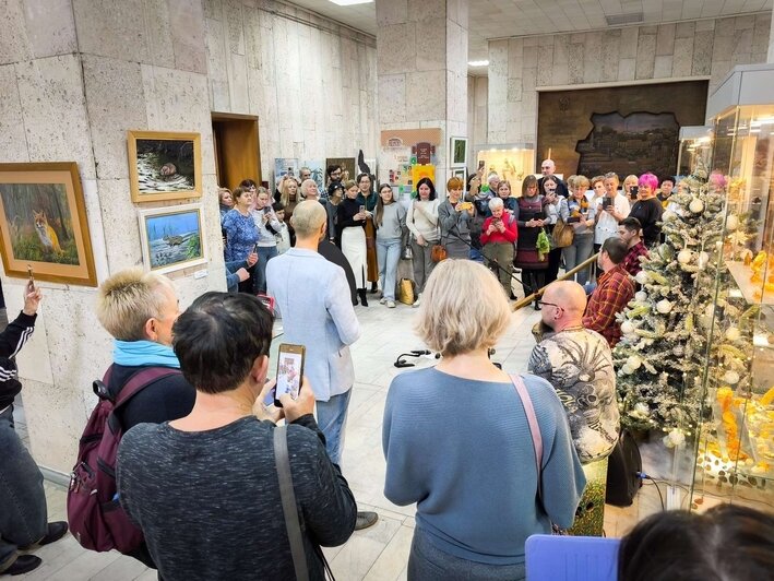 Металлические звери и тактильные картины собрали аншлаг в историко-художественном музее (фото) - Новости Калининграда | Фото:  Елена Чепинога и Павел Кухоренко