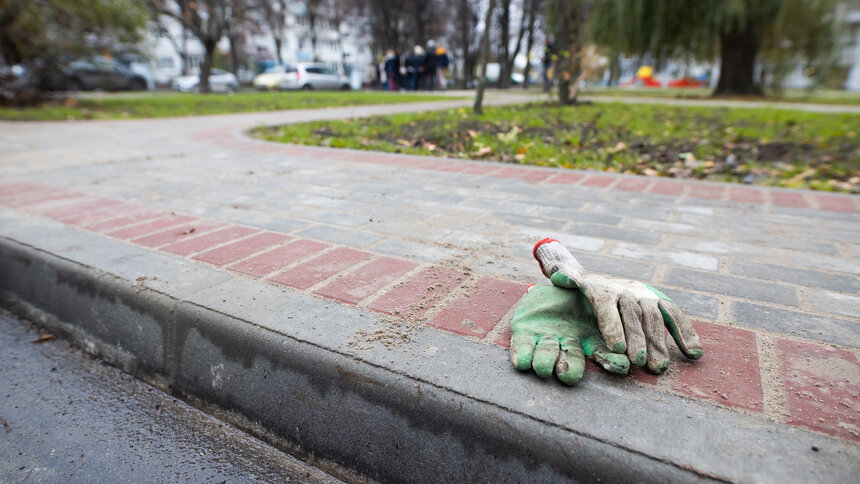 Власти Калининграда готовы выделить 300 миллионов на ремонт дворов и обустройство контейнерных площадок - Новости Калининграда | Фото: Александр Подгорчук / Архив «Клопс»