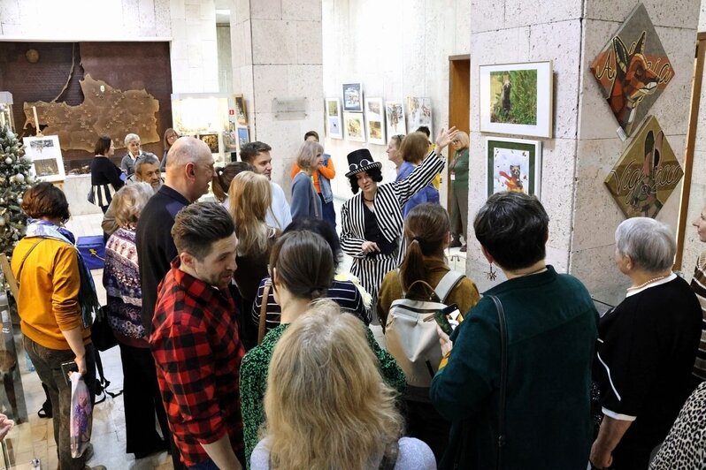 Металлические звери и тактильные картины собрали аншлаг в историко-художественном музее (фото) - Новости Калининграда | Фото: Елена Чепинога и Павел Кухоренко