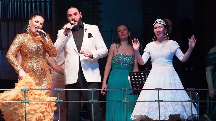 Мюзикл в стиле 60-х, легендарные арии и мелодии кино: 6 праздничных программ Калининградской филармонии   - Новости Калининграда | Фото предоставлено организаторами