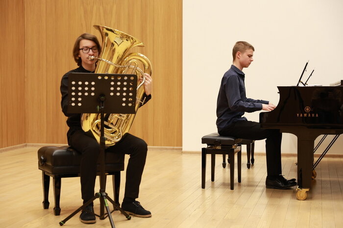 Когда талант становится профессией: знакомимся с выпускниками филиала ЦМШ-АИИ «Балтийский» 2026 года