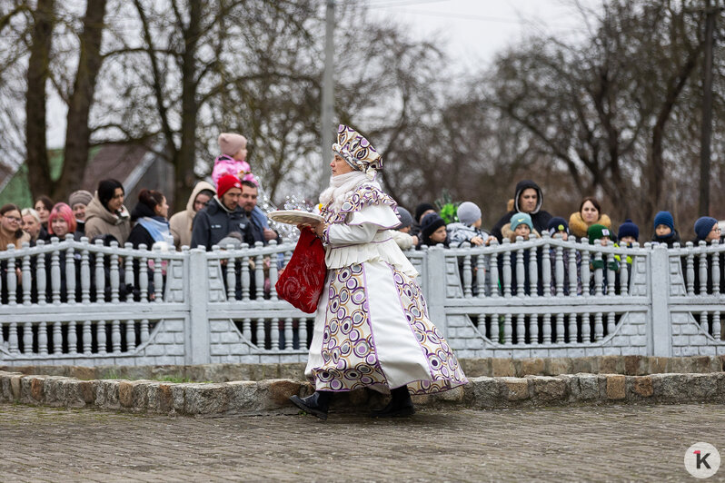 Дед Мороз приехал на поезде в два города Калининградской области (фоторепортаж)   - Новости Калининграда | Фото: Александр Подгорчук / «Клопс»