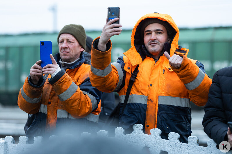 Дед Мороз приехал на поезде в два города Калининградской области (фоторепортаж)   - Новости Калининграда | Фото: Александр Подгорчук / «Клопс»