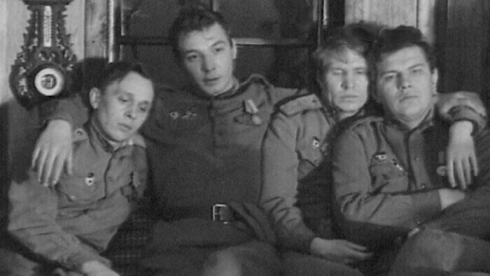 Выбор эксперта: 6 лучших фильмов, снятых в Калининградской области - Новости Калининграда | Кадр из фильма «Был месяц май»