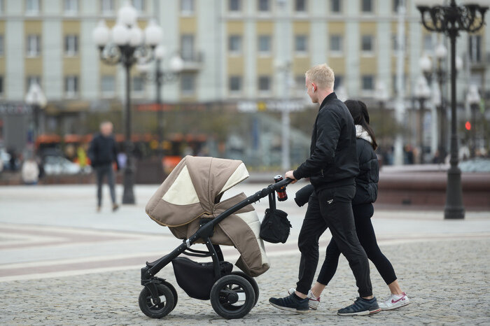 В России введут дополнительные меры поддержки семей с детьми. | Фото: Александр Мелехов