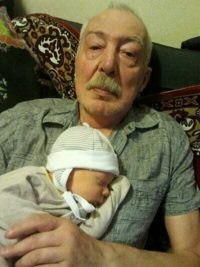 Известный писатель любил семью и жизнь во всех её проявлениях.  | Фото: архив Полины Баженовой