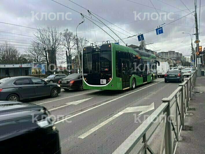 В Калининграде на линию вышли новые троллейбусы, один сломался посреди проспекта (фото) - Новости Калининграда | Фото: «Клопс»