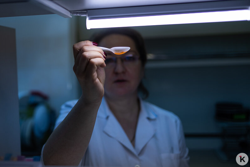 Даже и не пахнет: что в Калининграде продают с развалов под видом красной икры (фото) - Новости Калининграда | Фото: Александр Подгорчук / «Клопс»