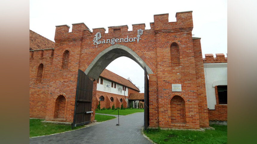 Замок в Сокольниках переименовали в честь польско-калининградского агрария - Новости Калининграда | Фото: Prussia39.ru