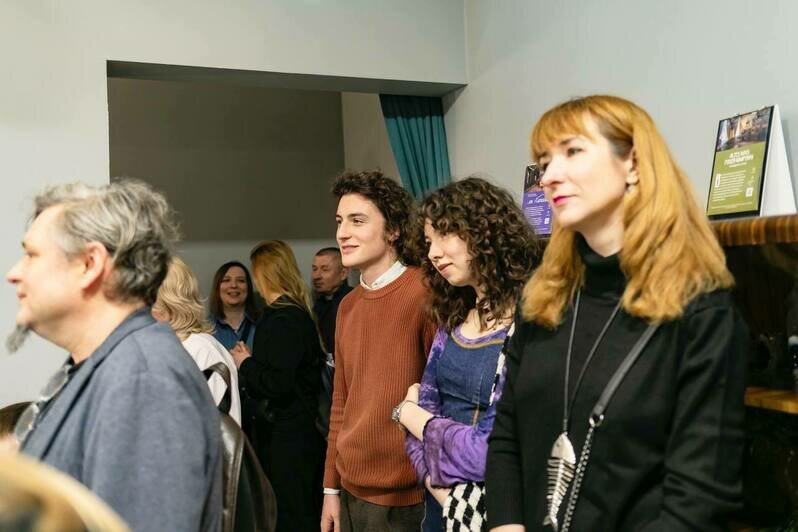 Открылась «документальная» выставка о том, как в Калининграде побывали Иван Грозный, Мессинг и Чебурашка (фото) - Новости Калининграда | Фото: телеграм-канал «Дом китобоя»