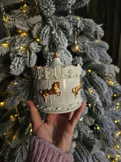 Ароматы Кёнигсберга, спа-наборы и милые лошадки: где найти новогодний подарок из вишлиста близкого человека (фото) - Новости Калининграда | Фото: Екатерина Назарова