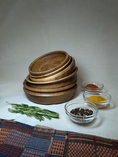 Ароматы Кёнигсберга, спа-наборы и милые лошадки: где найти новогодний подарок из вишлиста близкого человека (фото) - Новости Калининграда | Фото: Дмитрий Бугров