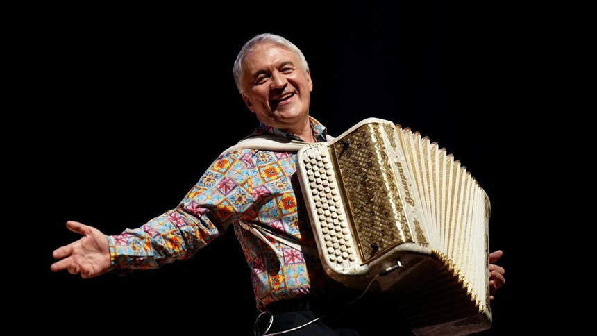 От советского кино до мировых рок-хитов: баянист Валерий Сёмин выступит с концертами в Калининграде  - Новости Калининграда | Фото предоставлено организаторами