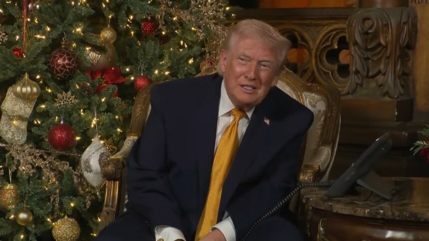 Трамп пожаловался, что Украина, Китай и Россия отвлекают его от рождественского общения с детьми - Новости Калининграда | Иллюстрация: скриншот видео на YouTube-канале Белого дома 