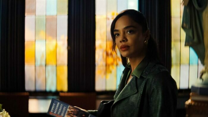 Детективы, триллеры и комедия про соседей: 6 сериалов, которые выйдут в январе и сделают каникулы интереснее - Новости Калининграда | Кадр из сериала «Его и её»