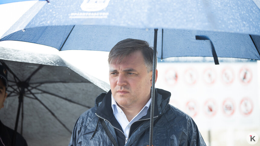 Ермак рассказал, как туристы просили кабриолеты, несмотря на плохую погоду в Калининграде - Новости Калининграда | Фото: Александр Подгорчук / Архив «Клопс»