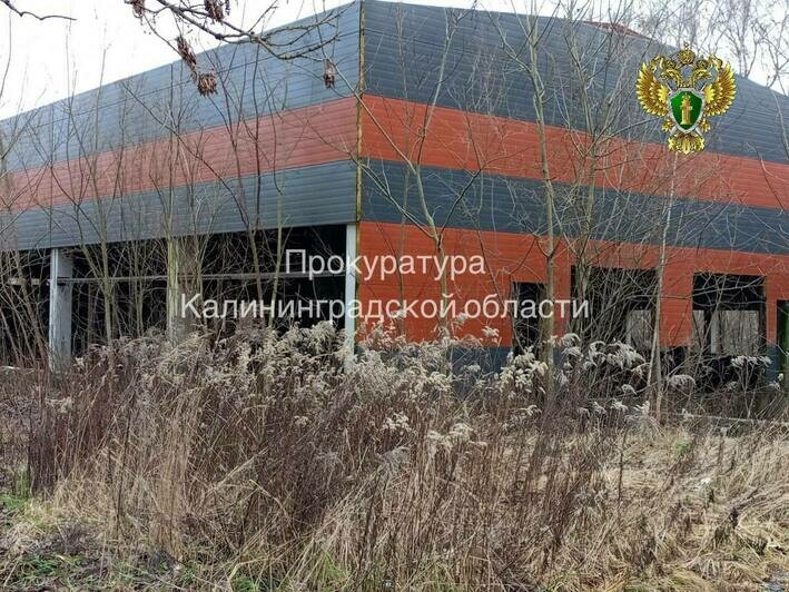 В Советске суд обязал оградить незавершённую стройку - Новости Калининграда | Фото: прокуратура Калининградской области