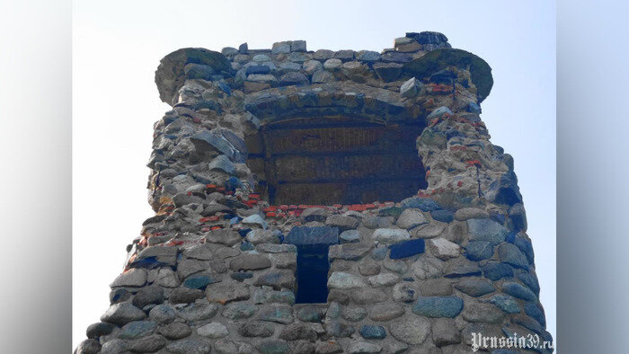 Эксперты занялись судьбой «Башни Бисмарка», которая разрушается под Черняховском - Новости Калининграда | Фото: Prussia39.ru