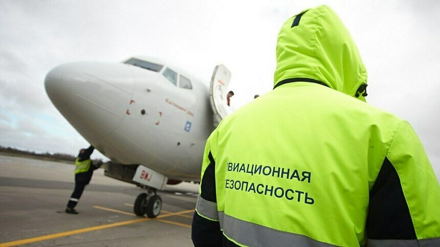 Калининградский аэропорт отменяет и задерживает рейсы из-за непогоды - Новости Калининграда | Фото: Александр Подгорчук / Архив «Клопс»