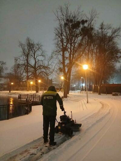 Дятлова посочувствовала дорожникам после «сложной ночи»: «Чистота» продолжит работать в круглосуточном режиме - Новости Калининграда | Фото: телеграм-канал Елены Дятловой