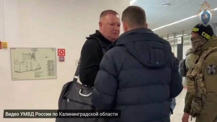 Задержание Сергея Мельникова  | Скриншот видеозаписи 