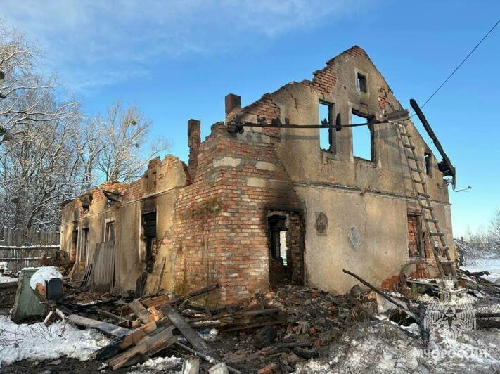 В посёлке под Черняховском на пожаре погибла женщина (фото)  - Новости Калининграда | Фото: ГУ МЧС по Калининградской области