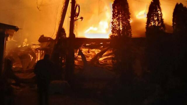 Число жертв удара украинских дронов по кафе в Херсонской области достигло 28 