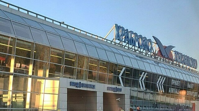 В Храброво задерживается более 30 рейсов