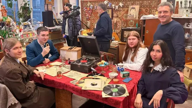 Студенты БФУ устроили Новый год в духе послевоенного Калининграда